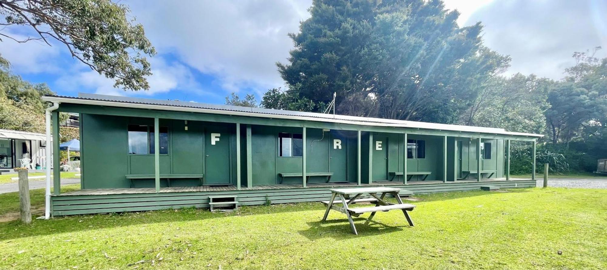 Pukenui Holiday Park Exterior photo